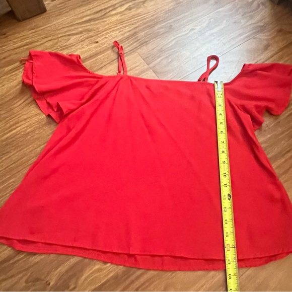 Red Flutter Sleeve Ruffled Blouse - Picture 2 of 5